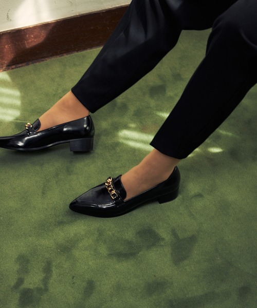 EIMY ISTOIRE（エイミーイストワール）の「チェーンビットフラットローファー（ローファー・レディース・ホワイト/ブラック/ブラウン/イエロー・SMALL/MEDIUM/LARGE）」の17枚目の写真