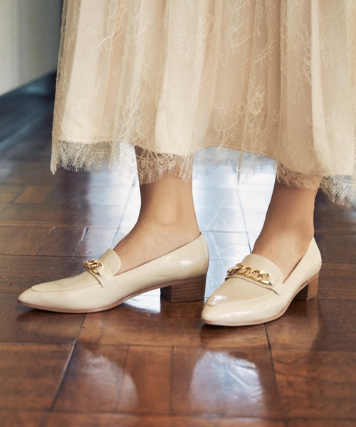 EIMY ISTOIRE（エイミーイストワール）の「チェーンビットフラットローファー（ローファー・レディース・ホワイト/ブラック/ブラウン/イエロー・SMALL/MEDIUM/LARGE）」の22枚目の写真