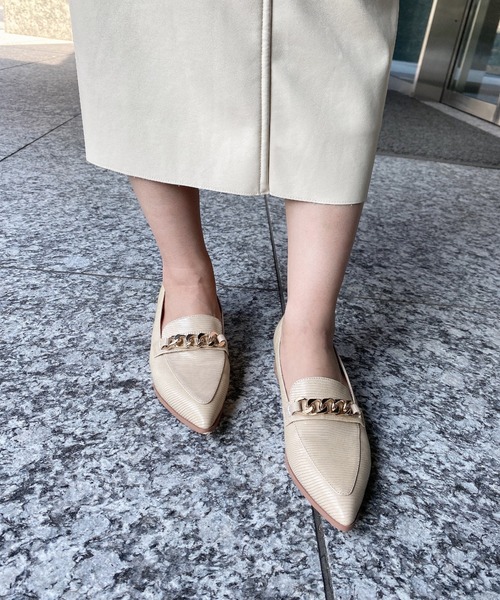 EIMY ISTOIRE（エイミーイストワール）の「チェーンビットフラットローファー（ローファー・レディース・ホワイト/ブラック/ブラウン/イエロー・SMALL/MEDIUM/LARGE）」の15枚目の写真