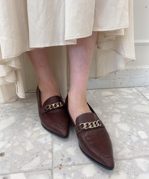 EIMY ISTOIRE（エイミーイストワール）の「チェーンビットフラットローファー（ローファー・レディース・ホワイト/ブラック/ブラウン/イエロー・SMALL/MEDIUM/LARGE）」の9枚目の写真