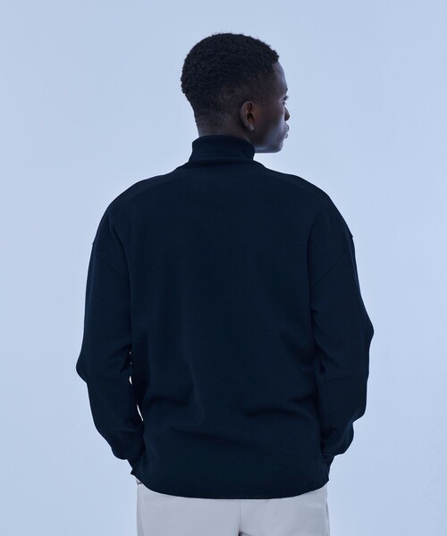 UNITED TOKYO（ユナイテッドトウキョウ）の「【OnE】18gウールミラノリブタートル（ニット/セーター・メンズ・ブラック/グレー/オフホワイト・1/2/3）」の20枚目の写真