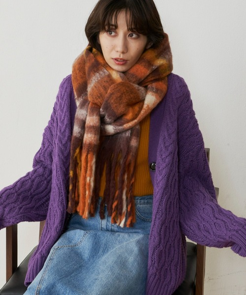 Auntie Rosa Holiday（アンティローザホリデー）の「シャギーチェックボリュームマフラー（マフラー・レディース・ピンク/ベージュ/ブラウン・FREE）」の7枚目の写真