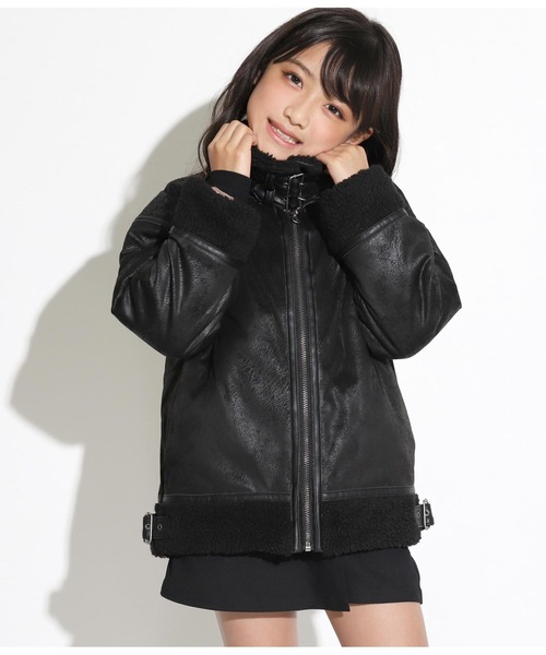 ANAP kids(アナップキッズ)の「フェイクレザー裏ボアB3ジャケット(ブルゾン・キッズ・ブラウン/ブラック・L/S/M)」の11枚目の写真