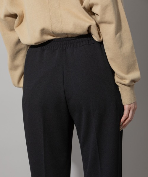 Munich(ミューニック)の「ストレッチジョーゼットセンタープリーツフレアーパンツ(その他パンツ・レディース・ブラック/ダークグレー/グリーン・XS/S/M)」の12枚目の写真