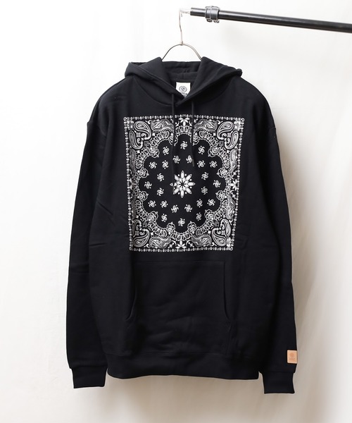 FRANKLIN & MARSHALL（フランクリンマーシャル）の「【FRANKLIN＆MARSHALL】BANDANA PK - プリントパーカー（パーカー・メンズ・ブラック/ネイビー・MEDIUM/LARGE/X-LARGE）」の3枚目の写真