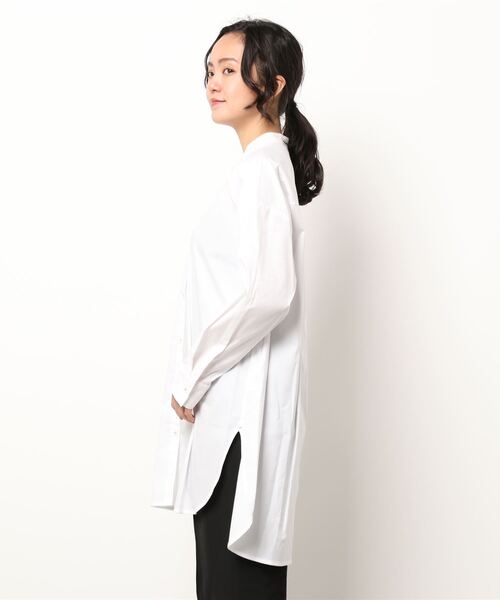 Q(キュー)の「バンドカラーロングシャツ(シャツ/ブラウス・レディース・ブラック系その他/ホワイト/ブルー系その他・MEDIUM)」の18枚目の写真