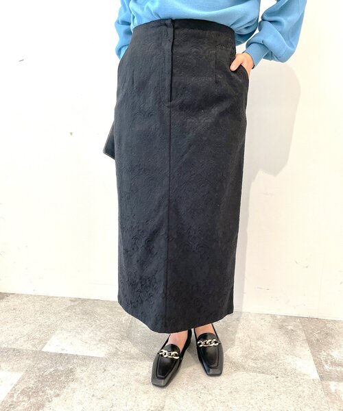 OPAQUE.CLIP（オペークドットクリップ）の「◆ボタニカルジャカード ナロースカート【WEB限定サイズ】（スカート・レディース・ブラック/サンドベージュ・40/42/38）」の15枚目の写真