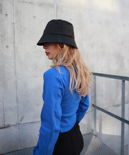 FIG&VIPER（フィグアンドバイパー）の「ナイロンバケットハット（ハット・レディース・ブラック/ベージュ・FREE）」の3枚目の写真