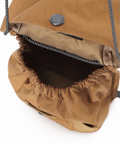 Snow Peak（スノーピーク）の「【SNOW PEAK / スノーピーク】HOME CAMP ユーティリティーポーチ（ショルダーバッグ・メンズ・ブラック/キャメル・FREE）」の22枚目の写真