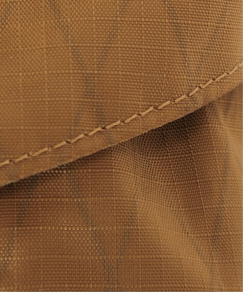 Snow Peak（スノーピーク）の「【SNOW PEAK / スノーピーク】HOME CAMP ユーティリティーポーチ（ショルダーバッグ・メンズ・ブラック/キャメル・FREE）」の11枚目の写真