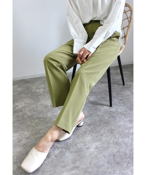 MLI'A（エムリア）の「センタープレス／パンツ（その他パンツ・レディース・レンガ/グリーン/モカ/ホワイト系5/バーガンディー/ブラウン系その他2/ダークブラウン/その他28/イエロー/ライトグリーン/ブラック/ブラウン系9・FREE）」の8枚目の写真