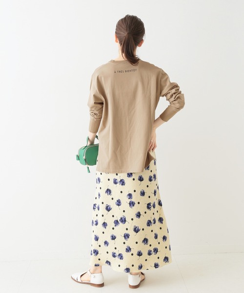 IENA（イエナ）の「RETROUVAILLES ロングスリーブプルオーバー◆（Tシャツ/カットソー・レディース・ホワイト/ベージュ/ブラック系その他・FREE）」の14枚目の写真