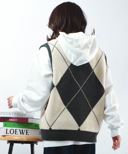 CIAO（チャオ）の「ciao ルーズ ビッグアーガイルチェック柄ベスト（ベスト・メンズ・ブラック/グレー・FREE）」の18枚目の写真