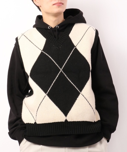 CIAO（チャオ）の「ciao ルーズ ビッグアーガイルチェック柄ベスト（ベスト・メンズ・ブラック/グレー・FREE）」の10枚目の写真