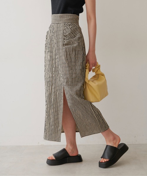 FREE'S MART（フリーズマート）の「【Sシリーズ対応】◆フロントスリットチェックナロースカート（スカート・レディース・ブラック系その他/イエロー系その他/オレンジ系その他・SMALL/MEDIUM/X-SMALL）」の2枚目の写真