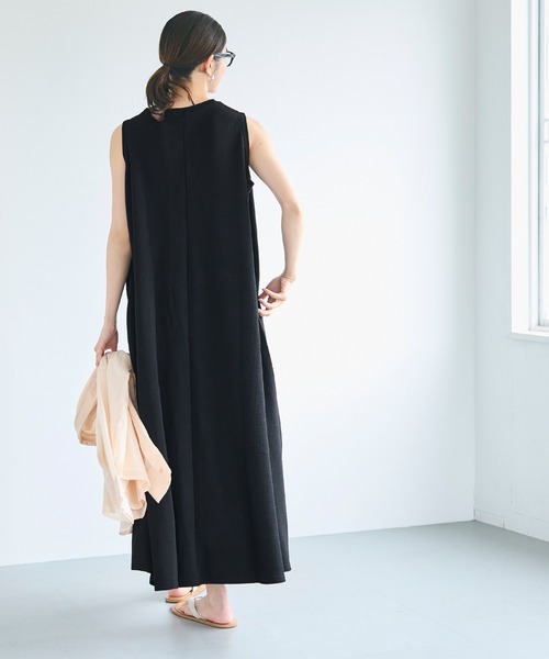 coca（coca）（コカ）の「＼新色追加／エンボスノースリーブマキシワンピ（ワンピース・レディース・ブラック/ブラウン/レッド/グリーン/ベージュ/ブルー/グレー/ライトピンク/ダークブルー・SHORT/LONG）」の22枚目の写真