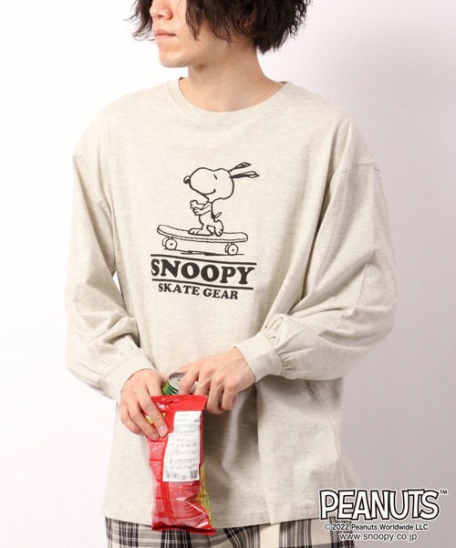 PEANUTS（ピーナッツ）の「PEANUTS 袖バルーンビッグシルエット長袖Tシャツ（Tシャツ/カットソー・レディース・カーキ/ヘザーグレー/ラベンダー/スモークピンク・LL/L/M）」の2枚目の写真
