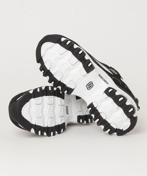 SKECHERS(スケッチャーズ)の「スケッチャーズ DLITES - BIGGEST FAN(スニーカー・レディース・ブラック×ホワイト・22.5cm/23.5cm/24.5cm/23.0cm/24.0cm/25.0cm)」の3枚目の写真