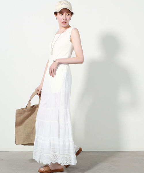 NE QUITTEZ PAS!(ヌキテパ)の「【ne Quittez pas/ヌキテパ】LACE&PIN TUCK TIERED PANTS(その他パンツ・レディース・ブラック/オフホワイト・MEDIUM)」の8枚目の写真