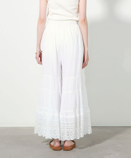 NE QUITTEZ PAS!(ヌキテパ)の「【ne Quittez pas/ヌキテパ】LACE&PIN TUCK TIERED PANTS(その他パンツ・レディース・ブラック/オフホワイト・MEDIUM)」の13枚目の写真