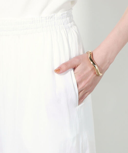 NE QUITTEZ PAS!(ヌキテパ)の「【ne Quittez pas/ヌキテパ】LACE&PIN TUCK TIERED PANTS(その他パンツ・レディース・ブラック/オフホワイト・MEDIUM)」の9枚目の写真