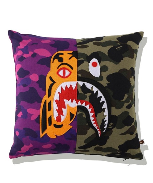 A BATHING APE（アベイシングエイプ）の「MIX CAMO TIGER SHARK HALF