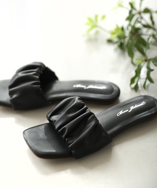 Bou Jeloud(ブージュルード)の「【WEB限定】ギャザーフィットサンダル(サンダル・レディース・ブラック/アイボリー/パープル/グリーン・M/L)」の13枚目の写真