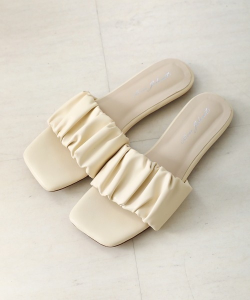 Bou Jeloud(ブージュルード)の「【WEB限定】ギャザーフィットサンダル(サンダル・レディース・ブラック/アイボリー/パープル/グリーン・M/L)」の12枚目の写真