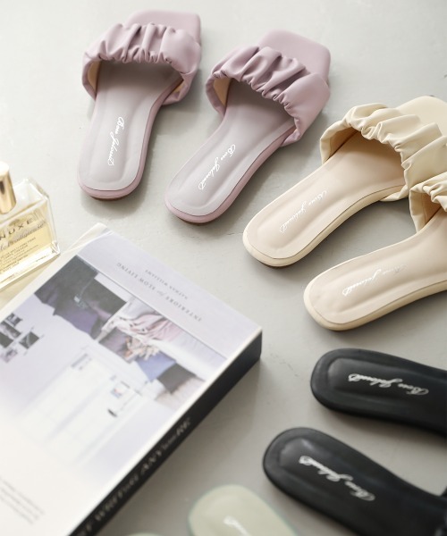 Bou Jeloud(ブージュルード)の「【WEB限定】ギャザーフィットサンダル(サンダル・レディース・ブラック/アイボリー/パープル/グリーン・M/L)」の8枚目の写真