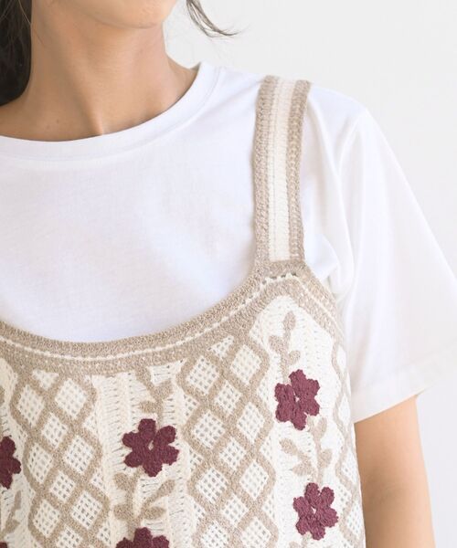 rps（アールピーエス）の「ＴシャツＳＥＴフラワービスチェアンサンブル（ベスト・レディース・ベージュ/ネイビー/ブラック・M）」の8枚目の写真