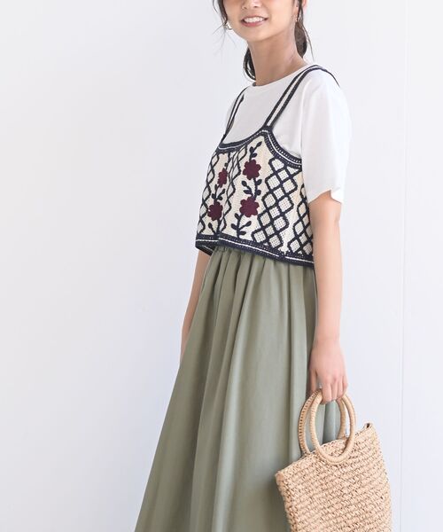 rps（アールピーエス）の「ＴシャツＳＥＴフラワービスチェアンサンブル（ベスト・レディース・ベージュ/ネイビー/ブラック・M）」の21枚目の写真