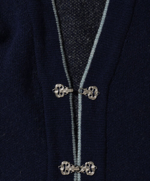 BEAMS LIGHTS(ビームスライツ)の「BEAMS LIGHTS / ノルディック柄 カーディガン(カーディガン/ボレロ・メンズ・チャコールグレー/ネイビー・SMALL/MEDIUM/LARGE)」の13枚目の写真