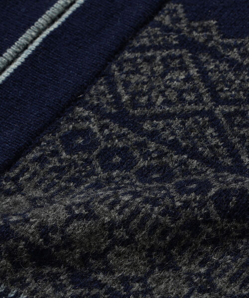 BEAMS LIGHTS(ビームスライツ)の「BEAMS LIGHTS / ノルディック柄 カーディガン(カーディガン/ボレロ・メンズ・チャコールグレー/ネイビー・SMALL/MEDIUM/LARGE)」の16枚目の写真