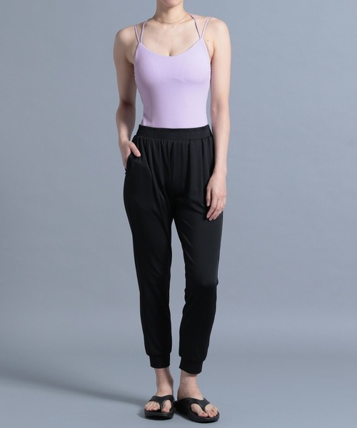 HEREIAM（ヘレイアム）の「【HEREIAM】ハイストレッチリブキャミ(カップ付き)（キャミソール・レディース・ホワイト/ブラック/ラベンダー/オレンジ・SMALL/MEDIUM）」の13枚目の写真