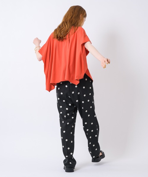 malla（マーラ）の「malla 強撚ドルマンプルオーバー（Tシャツ/カットソー・レディース・ホワイト/ブラック/オレンジ・FREE）」の5枚目の写真