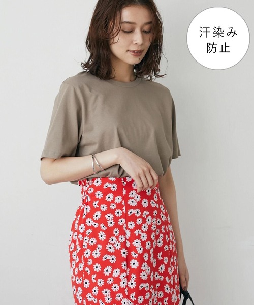 Green Parks(グリーンパークス)の「汗染み防止 クルーネックTEE(Tシャツ/カットソー・レディース・ベージュ/サックスブルー/グリーン/ダークグレー・S/M)」の1枚目の写真