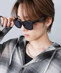 SPINNS | カラーサングラス/太フレームボストン型/ユニセックス(サングラス)