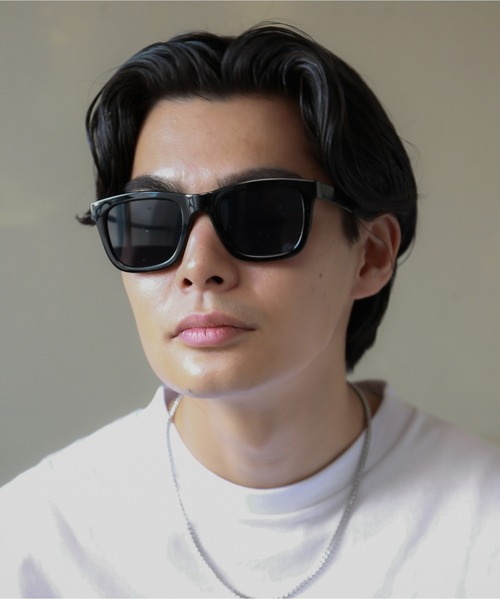 SPINNS（スピンズ）の「カラーサングラス/太フレームボストン型/ユニセックス（サングラス・メンズ・A/B・ONESIZE）」の8枚目の写真