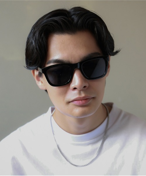 SPINNS（スピンズ）の「カラーサングラス/太フレームボストン型/ユニセックス（サングラス・メンズ・A/B・ONESIZE）」の20枚目の写真