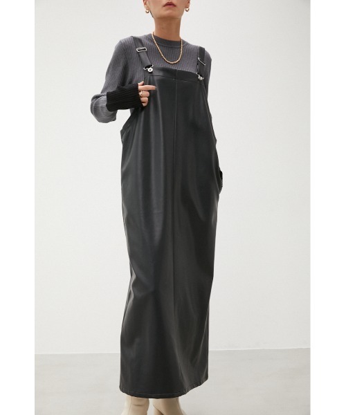 crie conforto(クリーコンフォルト)の「フェイクレザージャンスカ(ジャンパースカート・レディース・ブラック/ダークグレー/ライトベージュ・FREE)」の2枚目の写真