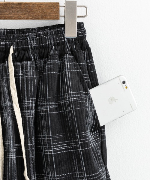 Ressaca(レサーカ)の「チェック柄 ルーズシルエット ストレートイージーパンツ(その他パンツ・メンズ・ブラック/グリーン・L/XL/M)」の10枚目の写真
