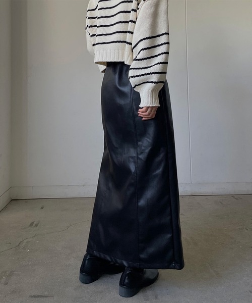 LE MORE(リモア)の「フロントスリットフェイクレザースカート(スカート・レディース・アイボリー/ブラック/ブラウン・FREE)」の15枚目の写真