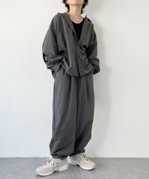 natto（ナット）の「【ユニセックスアイテム】loose silhouette nylon pants / "シーズンレスアイテム" ルーズシルエットナイロンパンツ（その他パンツ・メンズ・ブラック/ベージュ/グレー・FREE）」の8枚目の写真