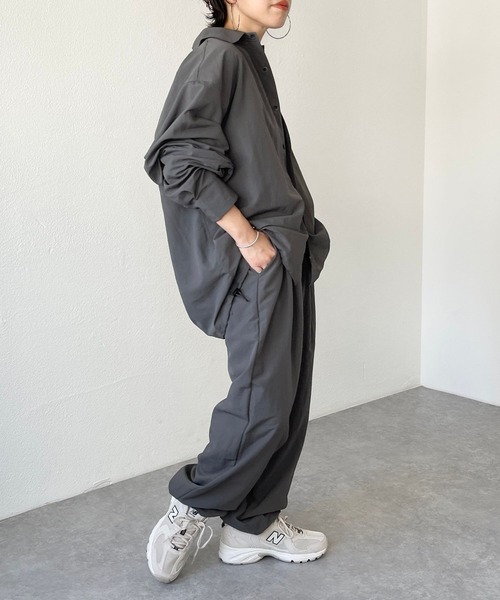 natto（ナット）の「【ユニセックスアイテム】loose silhouette nylon pants / "シーズンレスアイテム" ルーズシルエットナイロンパンツ（その他パンツ・メンズ・ブラック/ベージュ/グレー・FREE）」の9枚目の写真