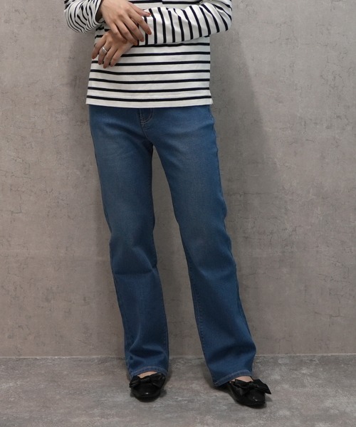 SELECT LEVERY(セレクトリベリー)の「柔らかレーヨンストレッチストレートデニムパンツ(デニムパンツ・レディース・ネイビー/ワンウォッシュ/ブルー・SMALL/X-LARGE/MEDIUM/LARGE)」の4枚目の写真