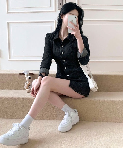 BEIDELLI（ベイデリー）の「[BELLIDE MADE] ウエストバンディングデニムワンピース（ワンピース・レディース・ブラック/ブルー/ブルー系その他/ブラック系その他・FREE）」の5枚目の写真