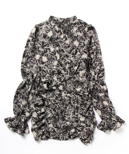 ANDGEEBEE(アンジービー)の「フラワーギャザーミニワンピ(ワンピース・レディース・ベージュ/ブラック・MEDIUM)」の7枚目の写真