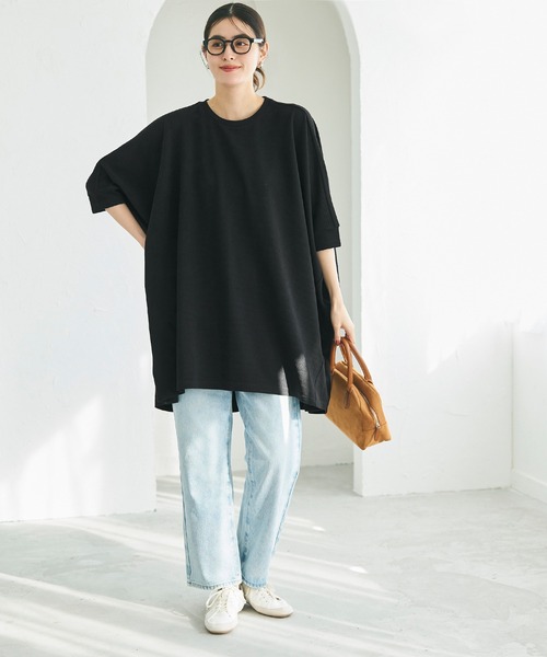 coca(coca)(コカ)の「【WEB限定セール】エンボス加工ビッグシルエットトップス(Tシャツ/カットソー・レディース・ライトグレー/ブラック・ONE SIZE)」の13枚目の写真