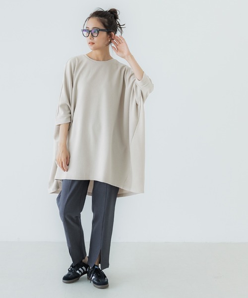 coca(coca)(コカ)の「【WEB限定セール】エンボス加工ビッグシルエットトップス(Tシャツ/カットソー・レディース・ライトグレー/ブラック・ONE SIZE)」の11枚目の写真