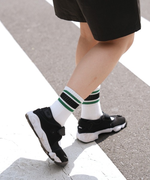 GUNZE（グンゼ）の「【GUNZE×TYPY】ラインショートソックス（ソックス/靴下・レディース・グリーン/ダークグリーン/ネイビー/オレンジ/ピンク・25㎝～27㎝/23㎝～25㎝）」の6枚目の写真